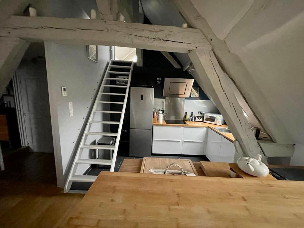 Sous Les Clochers De Rouen - Spacieux Logement ภายนอก รูปภาพ
