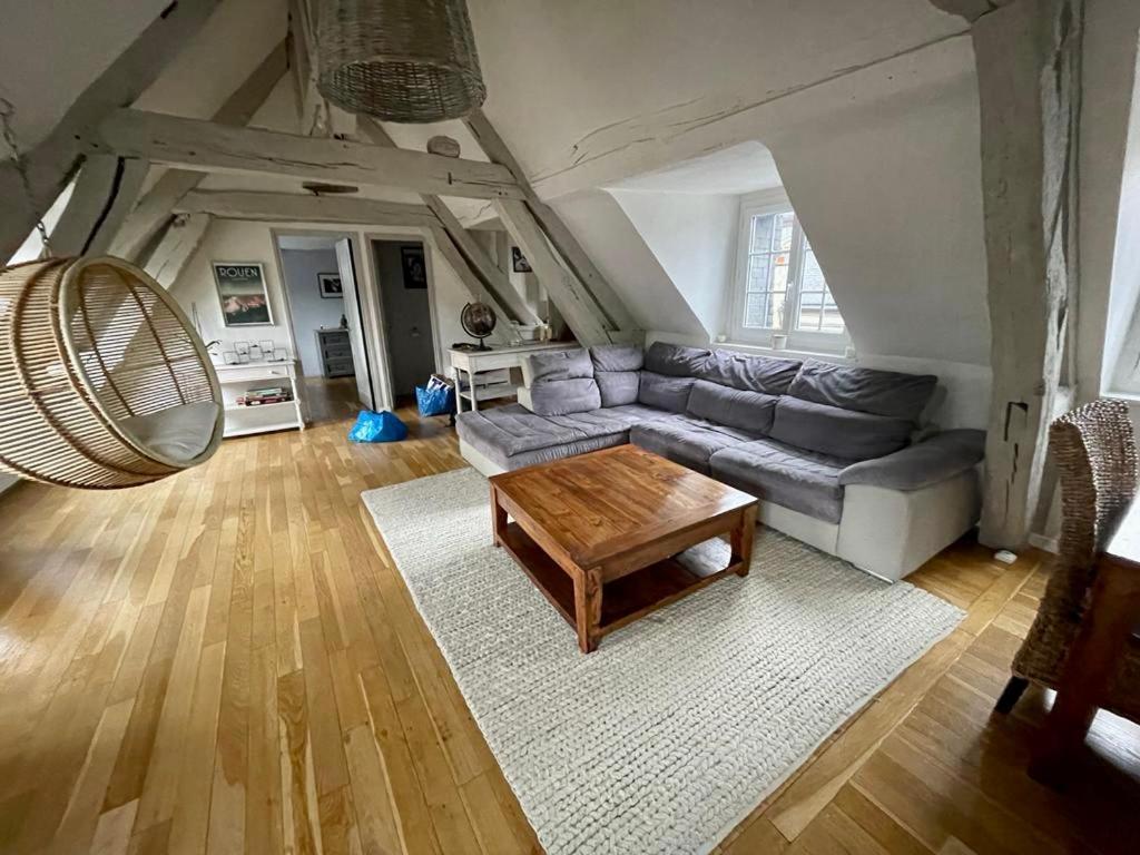 Sous Les Clochers De Rouen - Spacieux Logement ภายนอก รูปภาพ